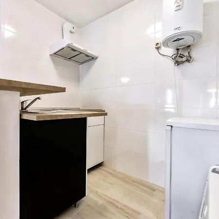 Two Bedroom In Playa De Americas Appartement